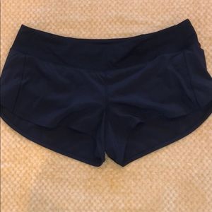 🔥Lululemon speed up shorts, 2.5” inseam, sz 10